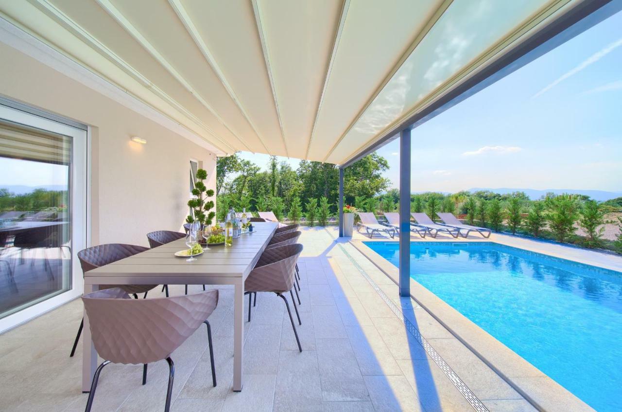 Holiday Home Elegant Vrh  Ngoại thất bức ảnh