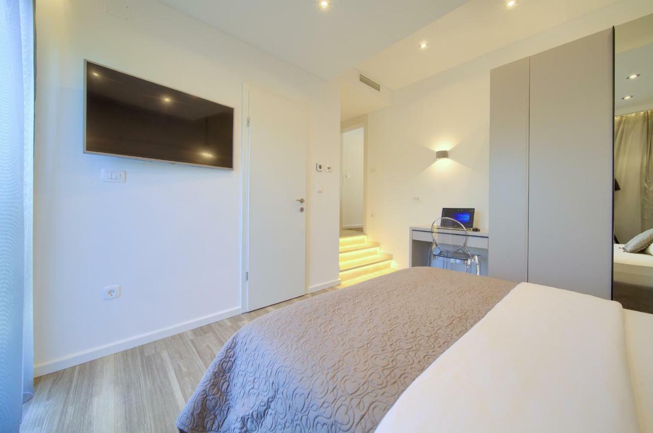 Holiday Home Elegant Vrh  Ngoại thất bức ảnh